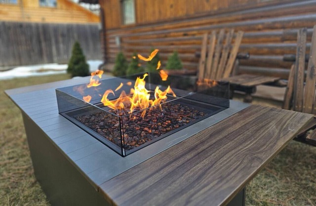 ~Cozy Mountain Cabin Getaway! National Forrest!