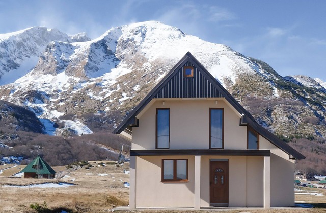 Cozy mountain house with sauna in the middle of untouched nature