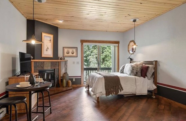 Cozy mountain retreat at Purgatory Ski Resort.