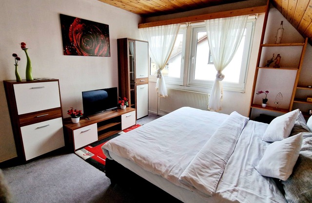 Cozy room in a quiet location