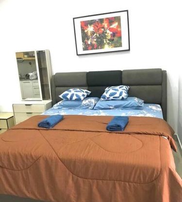 Cozy Shaftesbury High Floor King Bed & Wifi With Parkin Netflix 189