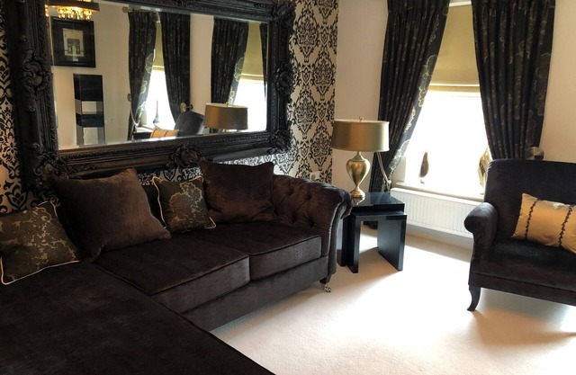 Cozy Sheffield Guest Room with Shared Facilities