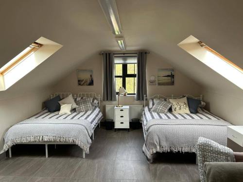 Cozy Studio-Omagh-Continental Breakfast Included