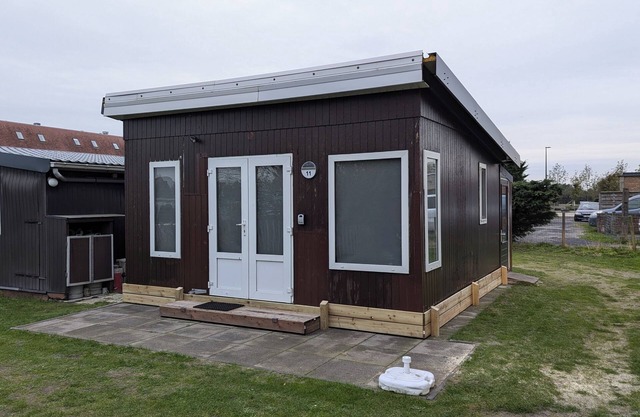 Cozy Tiny House (4p) near the sea | Quiet mini camping De Haan