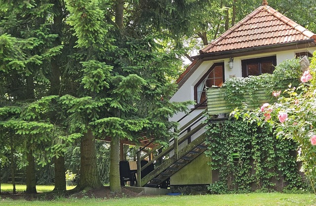 Cozy vacation apartment in the middle of nature, with terrace and barbecue area