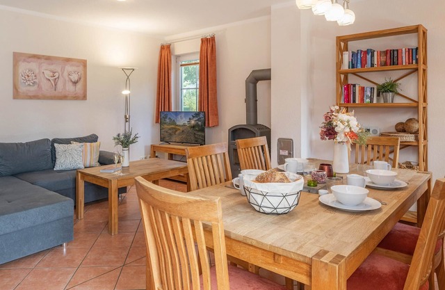 Cozy vacation home in Korswandt with garden, 3 km from the sea