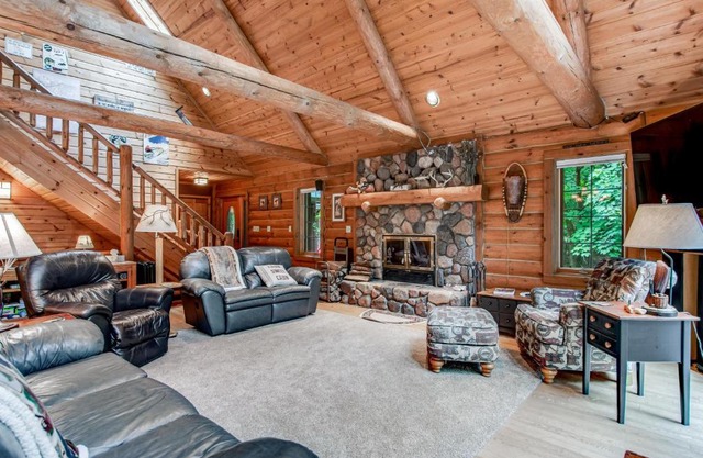 Cranberry Cove Lodge