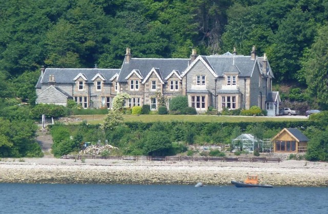 Creag Mhor Lodge