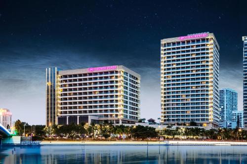 Crowne Plaza Sanya City Center by IHG