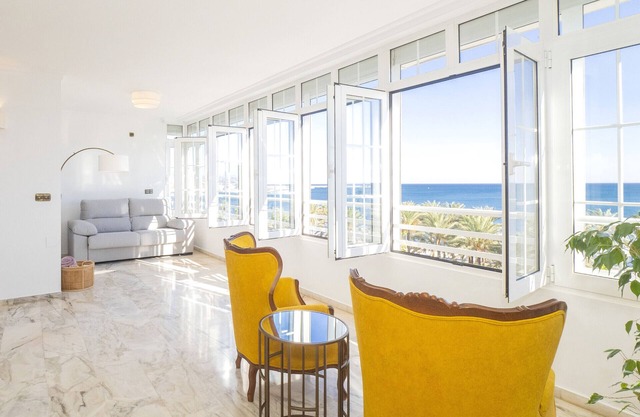 Cubo's Apartamento Seaview Port & Free Parking/sea views/free wifi