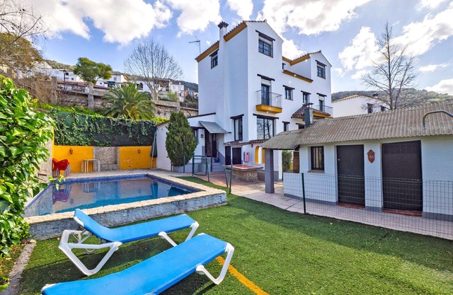 Cubo's Casa Rural La Jara de Libar/private pool/free wifi/views