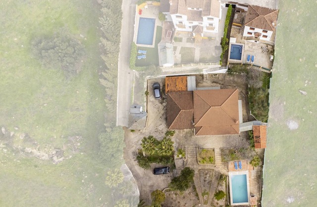 Cubo's Casa Rural Los Lirios & Albahaca del Libar/private pool/free wifi/views