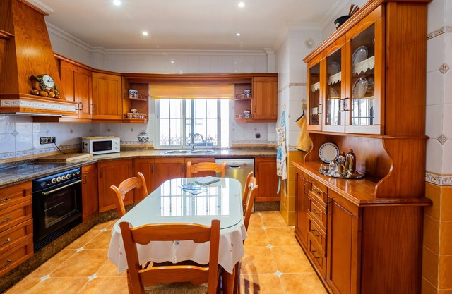 Cubo's Villa Ana / private pool / free wifi