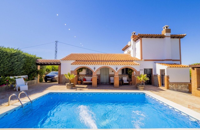 Cubo's Villa Torres Ardales/private pool/free wifi