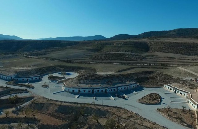 Cuevas D. Alvaro y Romaide 7 y 8