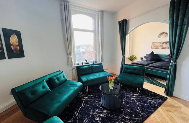 Culthouse Hamburg- Apartment 3 - Reeperbahn/Ecke Gr. Freedom at Beatles Platz