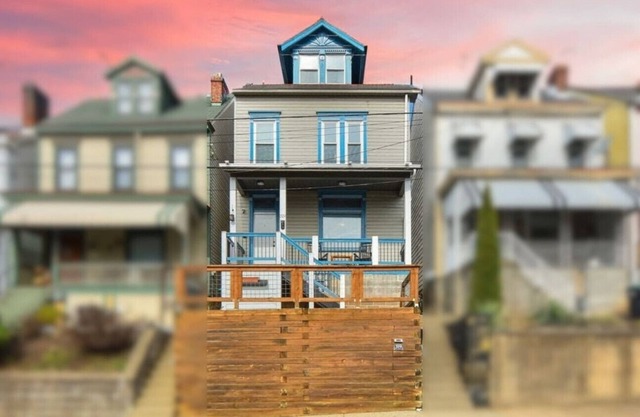 Cute Apt Minutes from Downtown and Stadiums!