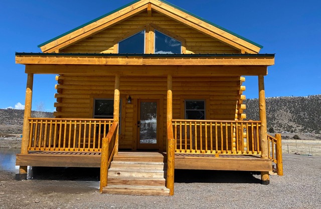 Cutthroat Cabin