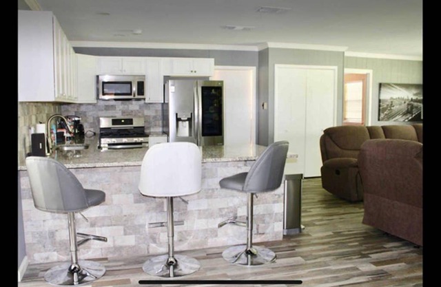 CYC Lounge with Guest House