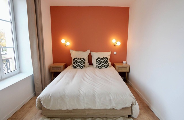 D-DAY SUITES: Dune 35m² Downtown - 4 pers/2min from train station/15min from Utah Beach