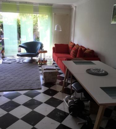 Dachstudio mit Bad und Terasse