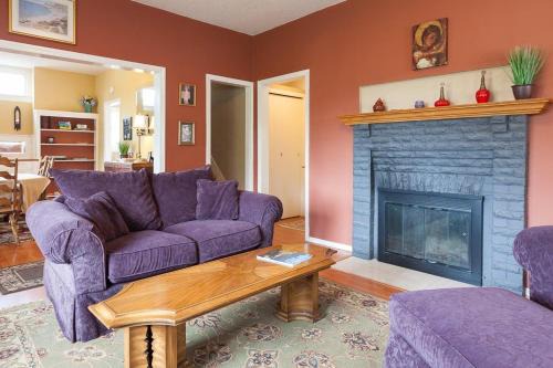 Daisy's Place 30 day minimum