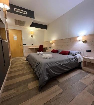 Damodoro Hotel