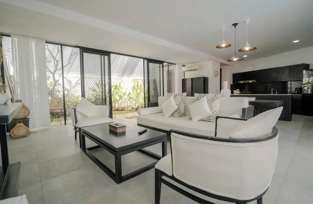 Dancing Skati Villa 2BR-Private Pool 9nn