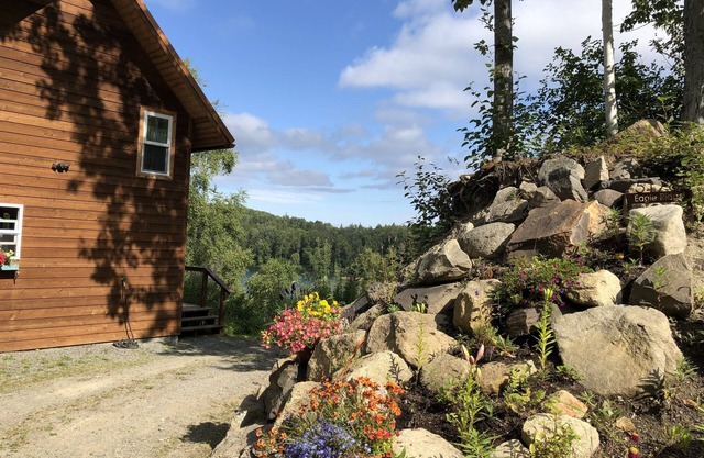 Daniels Lake Front Cabin with Alaska Range Mtn View