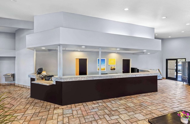 Days Inn by Wyndham Buckeye