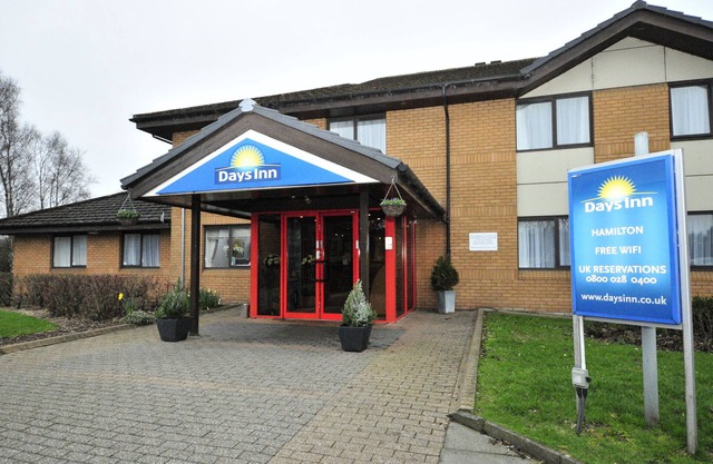 Days Inn by Wyndham Hamilton