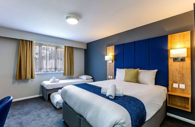 Days Inn by Wyndham Warwick North M40