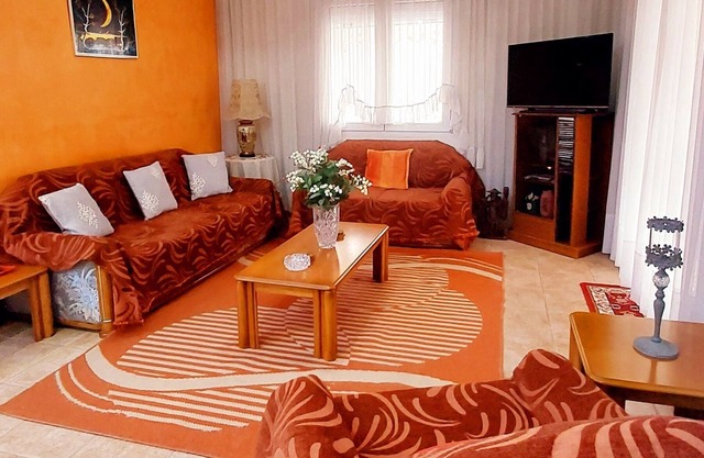 "Decoupage Art Design" 3rooms Thessaloniki Big House110m FREE PARKING Breakfast!