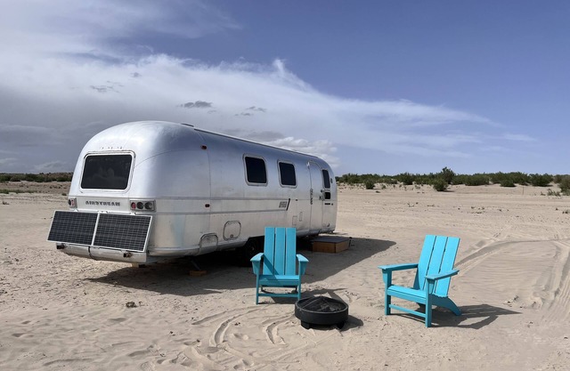 Delightful refurbished Airstream on water's edge