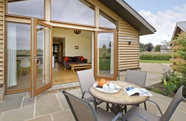 Delightfully peaceful escape for 4 guests between Dales and Moors