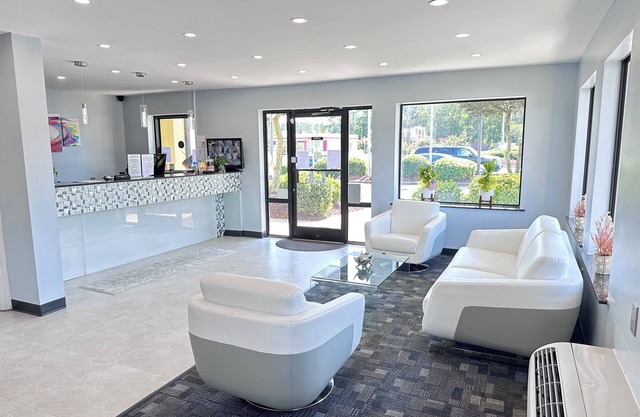 Deluxe Inn Fayetteville - I-95 Exit 49