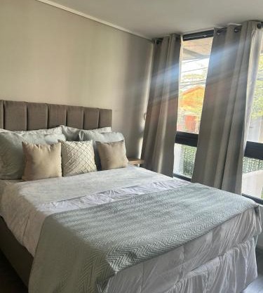 DEPARTAMENTO MODERNO y COMODO CERCA A MOVISTAR ARENA Y FANTASILANDIA