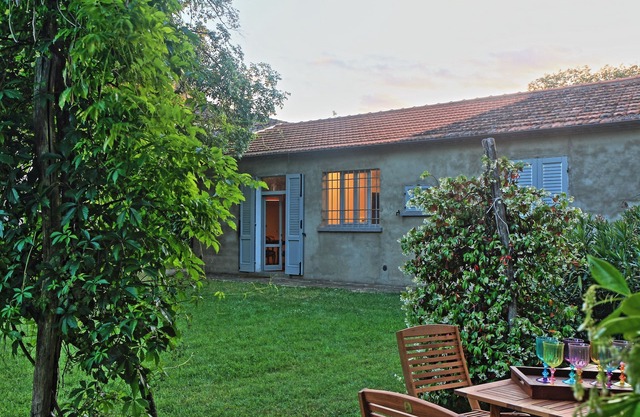 Dépendance of villa between Arezzo and Cortona, independent, 4 places, private swimming pool