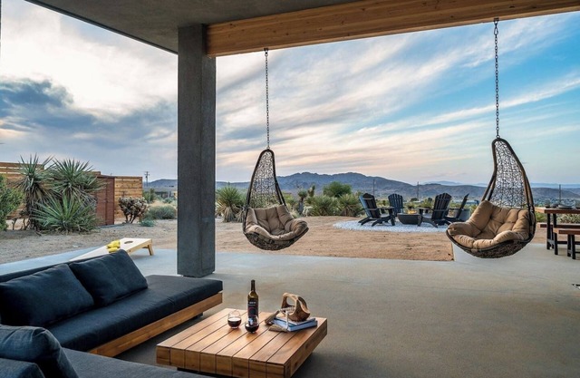 Desert Mantra | Hot Tub, Pool & Views