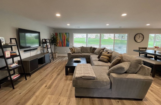 Desert Oasis on the Golf Course w/Mountain Views