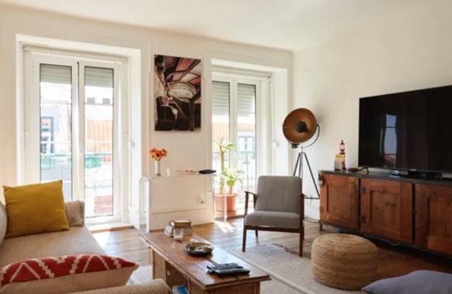 Design Apartment with River View in Lapa