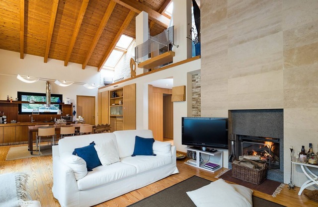 DESIGN Chalet on Mount Etna, Nestled in its own Private Forest