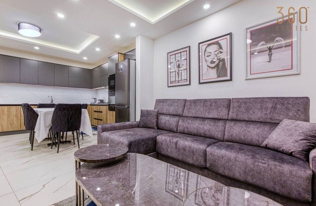 Designer, fully equipped 4BR home in Marsaxlokk