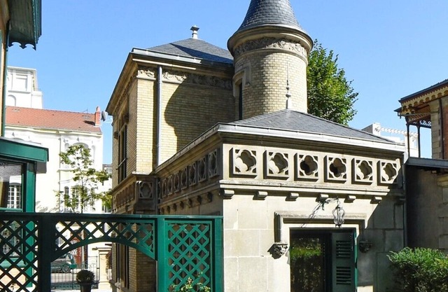 Detached house in the center of Vichy