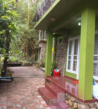 Devas Riverside Homestay