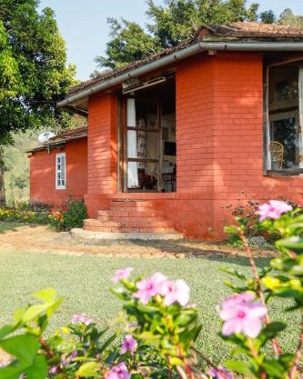 DEVASHOLA HOMESTAY