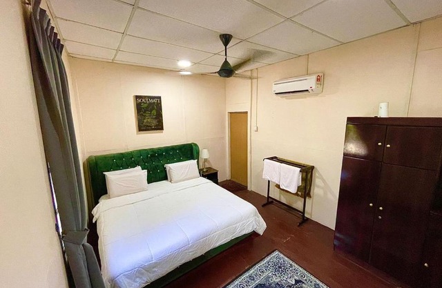 DGeting Beach Resort