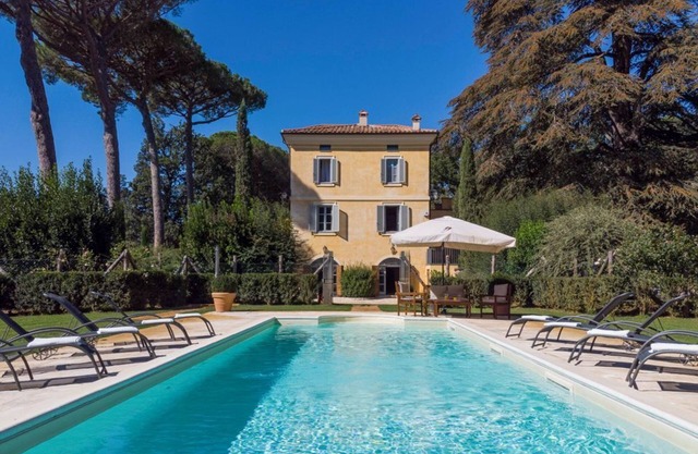 Dimora Di Vico - Seven Bedroom Castle, Sleeps 14