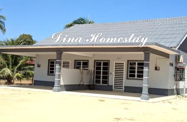 Dina Homestay B
