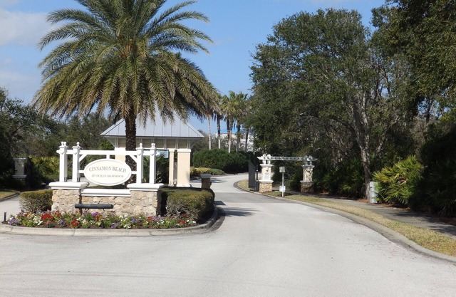 Direct Ocean Front Penthouse, Vacation In The Lap Of Luxury !